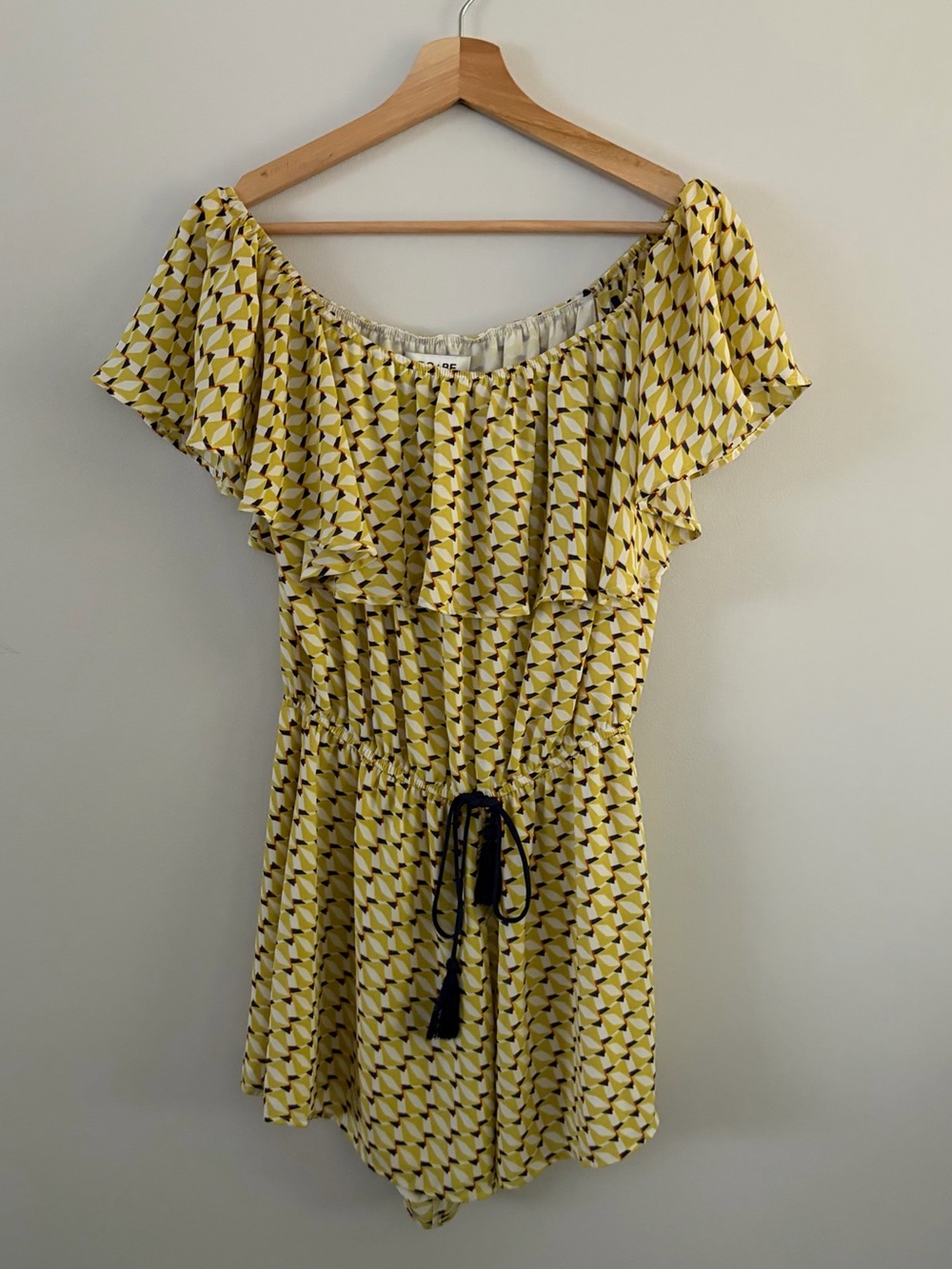 DO+BE Yellow Geometric Off-Shoulder Dress Romper